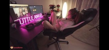 重度电玩少女的诱惑