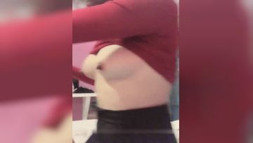 漂亮美女主播叶子小姐姐1101啪啪大秀户外勾引一个炮友啪啪自慰十分诱人