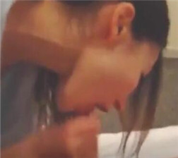 很漂亮的妹子喜爱口交技术很棒 mp4