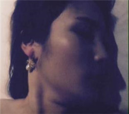 和漂亮女友隐私直播02 mp4