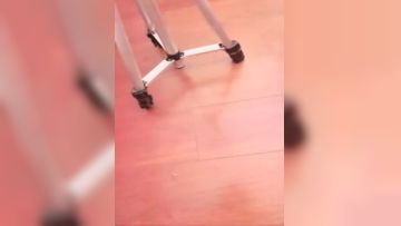 颜值不错粉嫩甜美妹子道具自慰白丝肉肉身材跳蛋塞入道具JJ抽插呻吟很是诱惑喜欢不要错过第05集