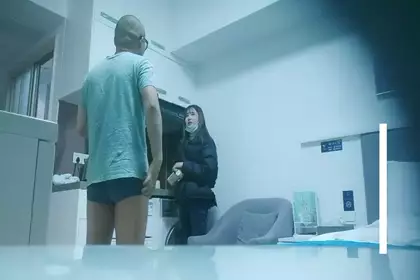 颜值不错妹子，近距离拍摄口交舔弄上位骑坐猛操