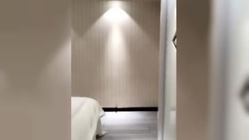 【短发美女】性感短裙骚舞诱惑漏大奶