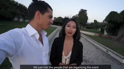 华裔美女博主与男友的性爱日记 - 我们第一次在波尔图