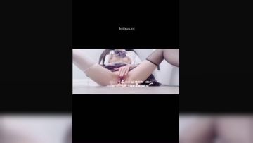 高清JK女大学生超诱人情趣内裤秀粉B