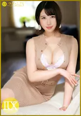 ラグジュTV 1469 おっとりとした优しい雰囲気とは里腹に豊富なワンナイトの経験や体の相性へのこだわりを持つお姉さんが登场。「舐めるのが好き」と语っていた通り、目の前に出された巨根を卑猥な音を立てながら爱でる様に味わい、濡れ火照った秘部で受け入れれば、イヤらしい表情を浮かべながら快楽に溺れる！ luxu-1449