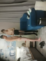 平台第一洗逼狂魔，【69极品探花】每个妹子都要亲自来洗一洗，极品美人妻真是骚，角度完美手法专业大淫魔