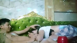 找来大奶姐姐帮我乳交 麻豆传媒 国产AV剧情