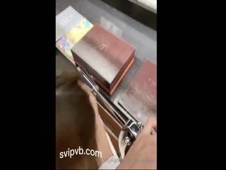 坠入人间的精灵_二月二十八号极品诱惑