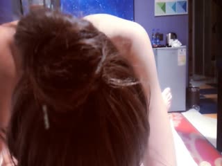 制服邪魔暖暖&千岁娇&软软趴在床单上之女子高校生3Pの初体验 高清无水印