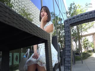 FC2PPV-2599447 独占贩売18才！本物の元地下アイドル登场