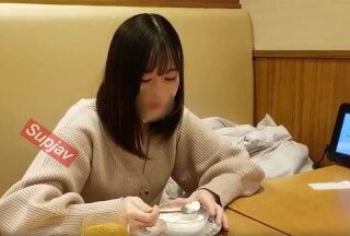 FC2PPV 3757846 【モ无】诸事情により贩売停止に追いやられた、今年大学１--の初撮り--大生を再编集にて。(1时间54分47秒)