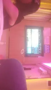 旗袍肉丝沐足妹酒店激情！高跟鞋勾引撩人，湿穴爆插到腿软